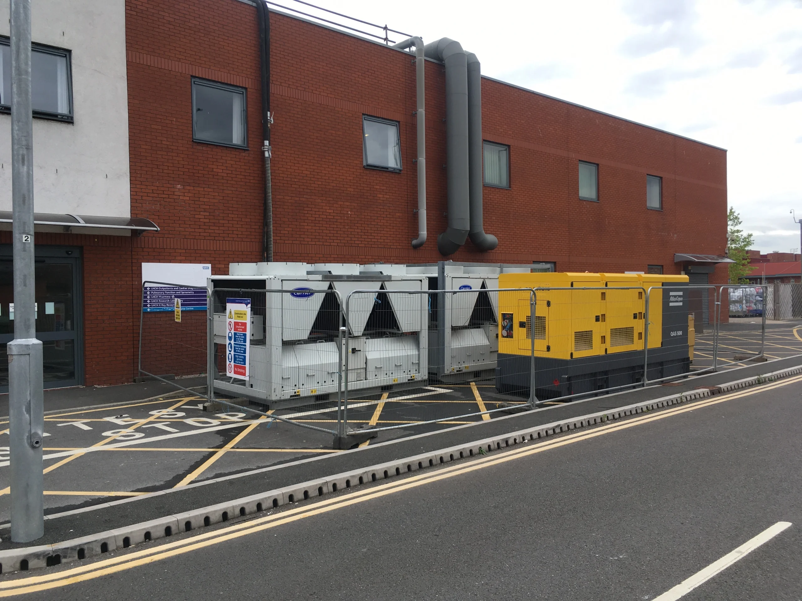 800kW Hospital Chiller with Generator